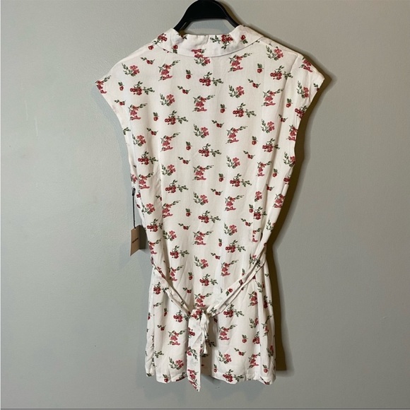 NWT Revolve Superdown Romina Floral Mini Dress - Picture 4 of 6